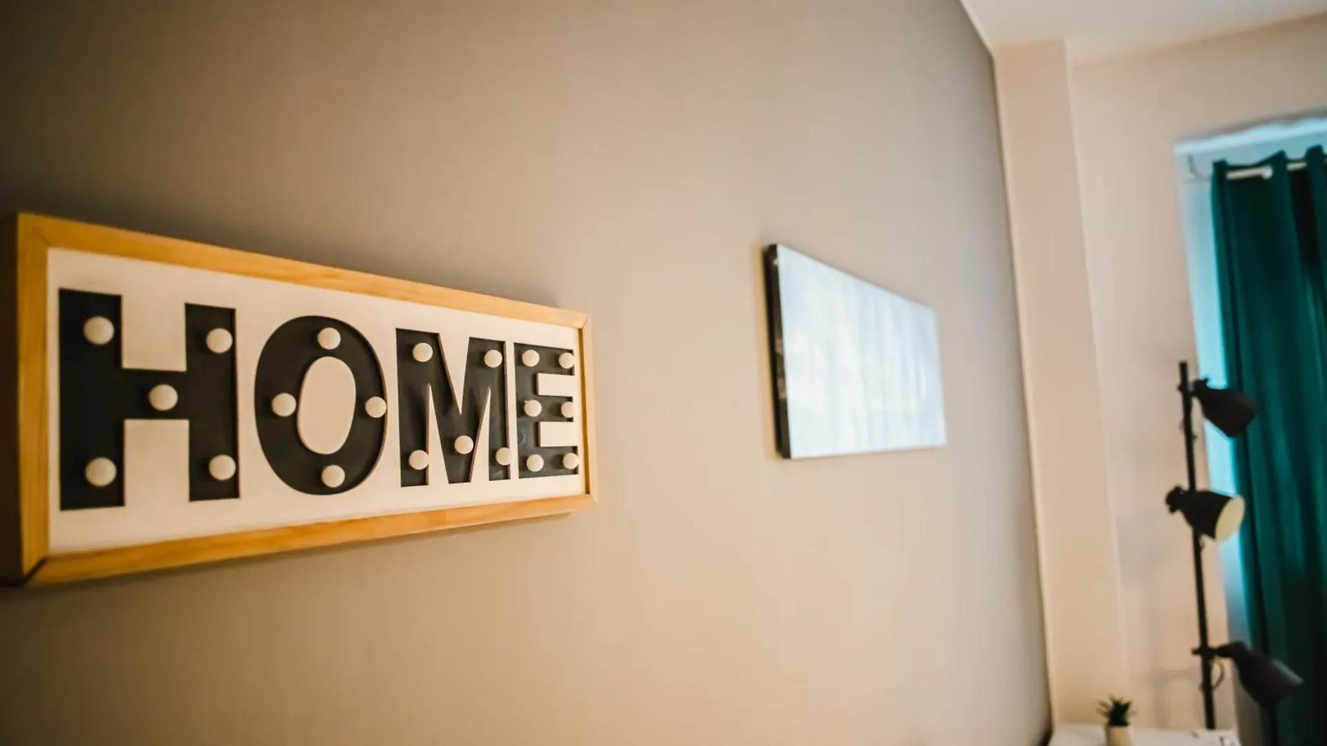 Old Town Cozy Suites - Smardan 부쿠레슈티 0*,