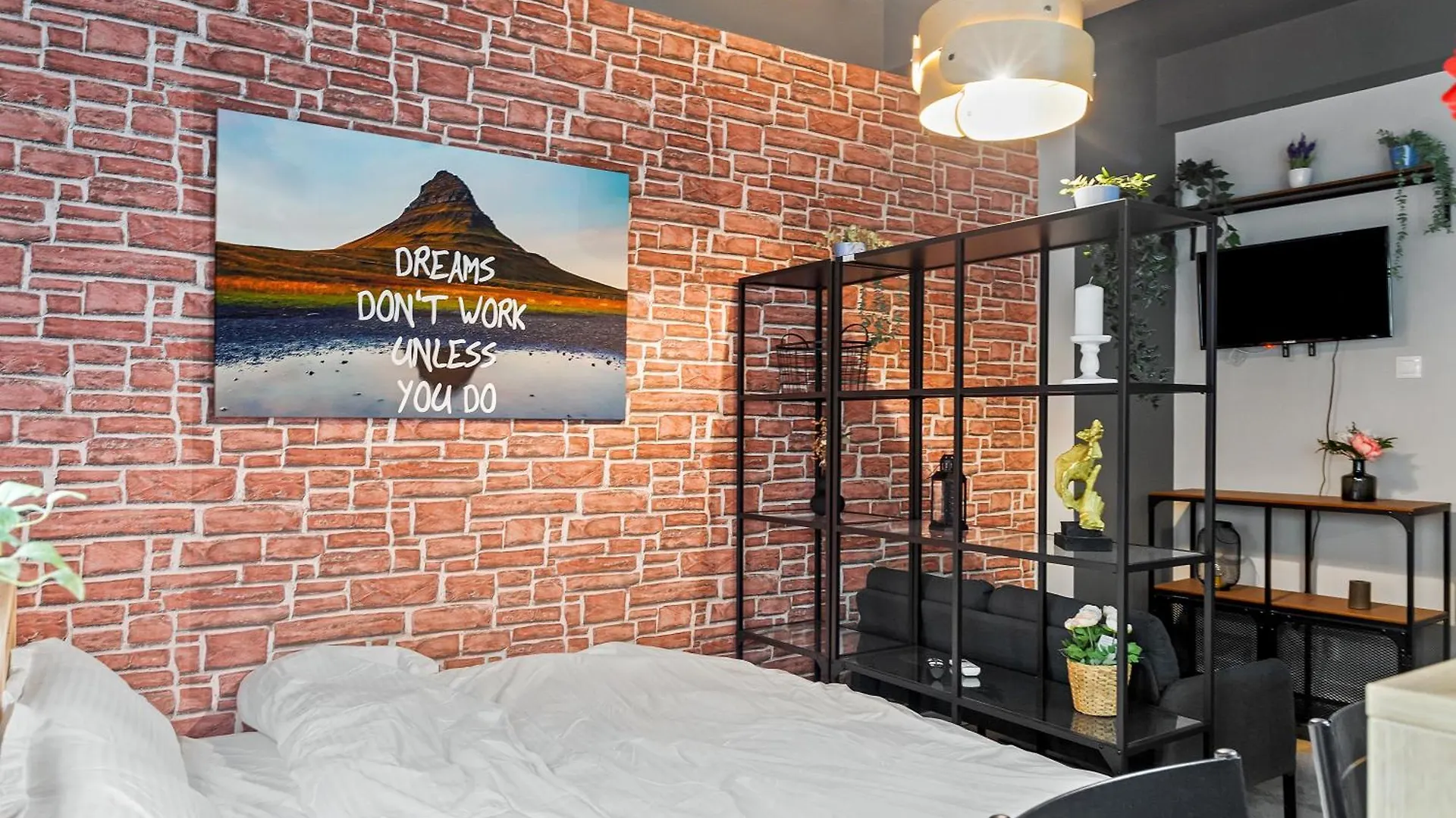 Old Town Cozy Suites - Smardan 부쿠레슈티 0*,  루마니아