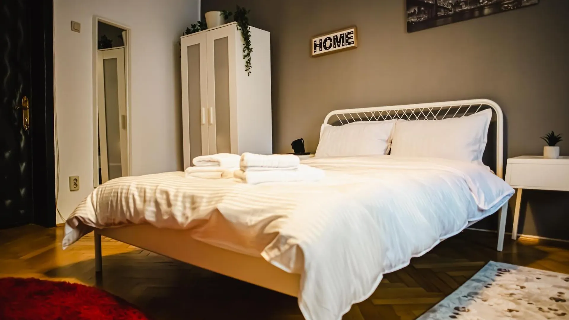Apartment Old Town Cozy Suites - Smardan Bukarest